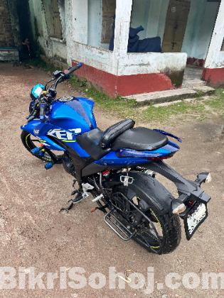 Suzuki gixxer
